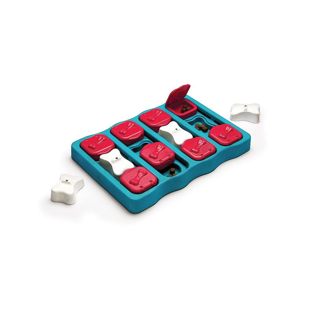 NINA OTTOSSON Dog Brick Blue