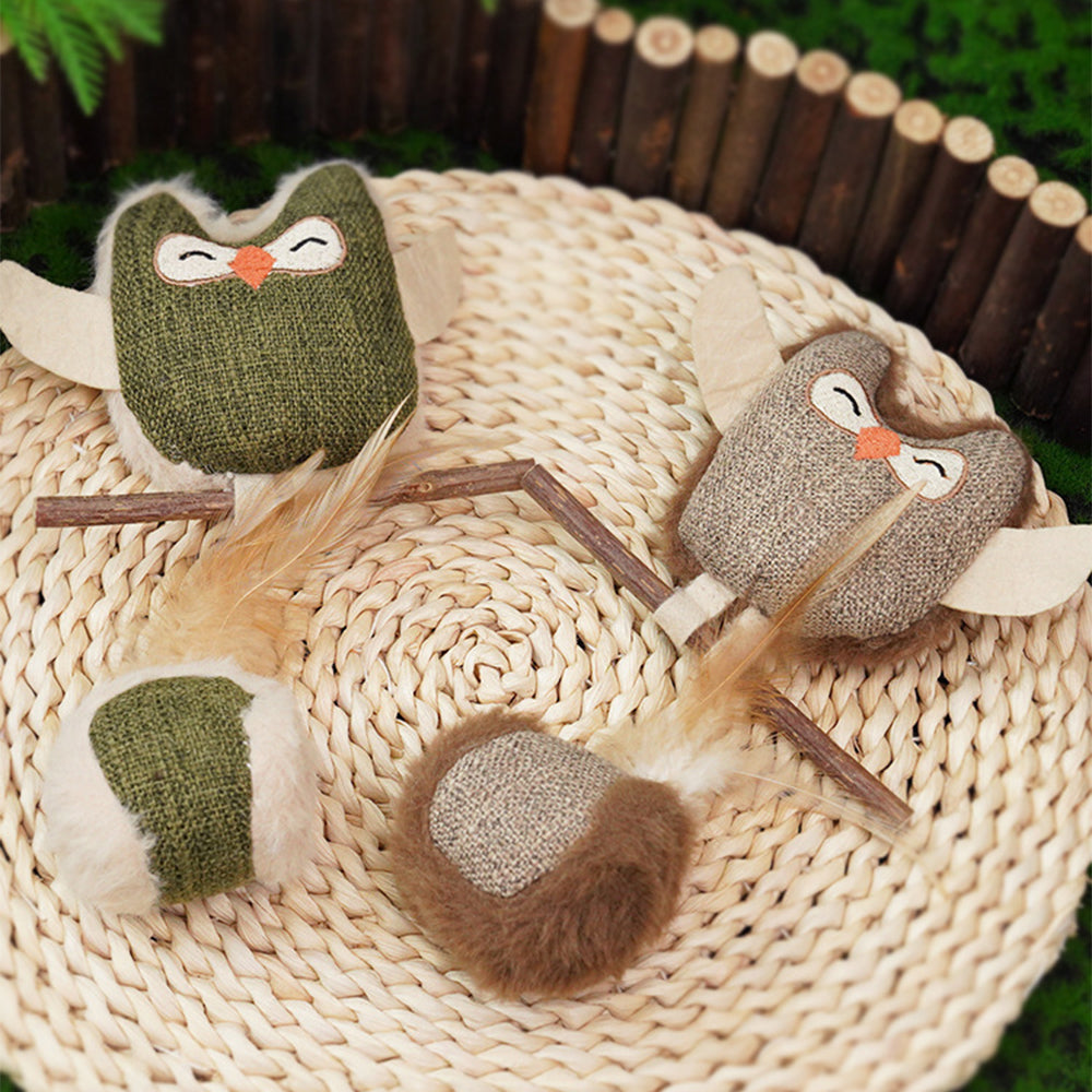 Catnip & Silvervine Chew Toy – Interactive Feather Dental Stick