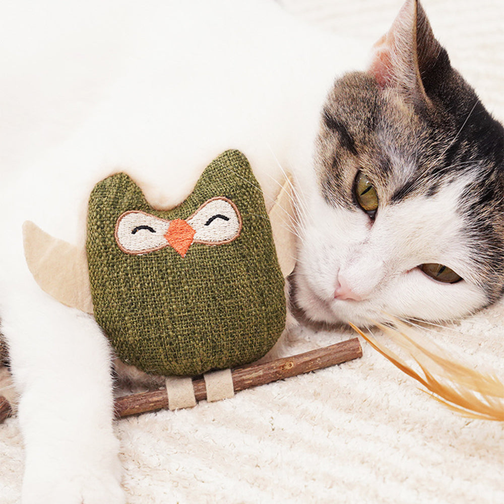 Catnip & Silvervine Chew Toy – Interactive Feather Dental Stick