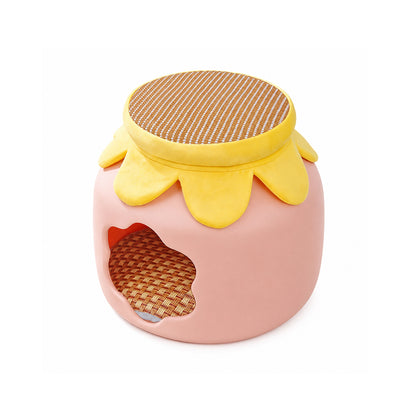 Closed Cat & Dog Stool – Winter Warmth, Human-Cat Shared, Four-Season Use