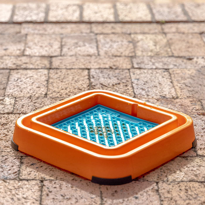 LICKIMAT Outdoor Keeper with Ant-Proof Pad Holder