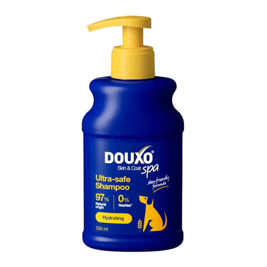 DOUXO Skin And Coat Spa Ultra Safe Hydrating Oatmeal Dog Shampoo 250ml