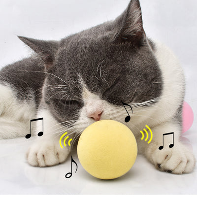 PETGRAVITY Cricket Smart Interactive Animal Sound Squeaking Ball Cat Toy